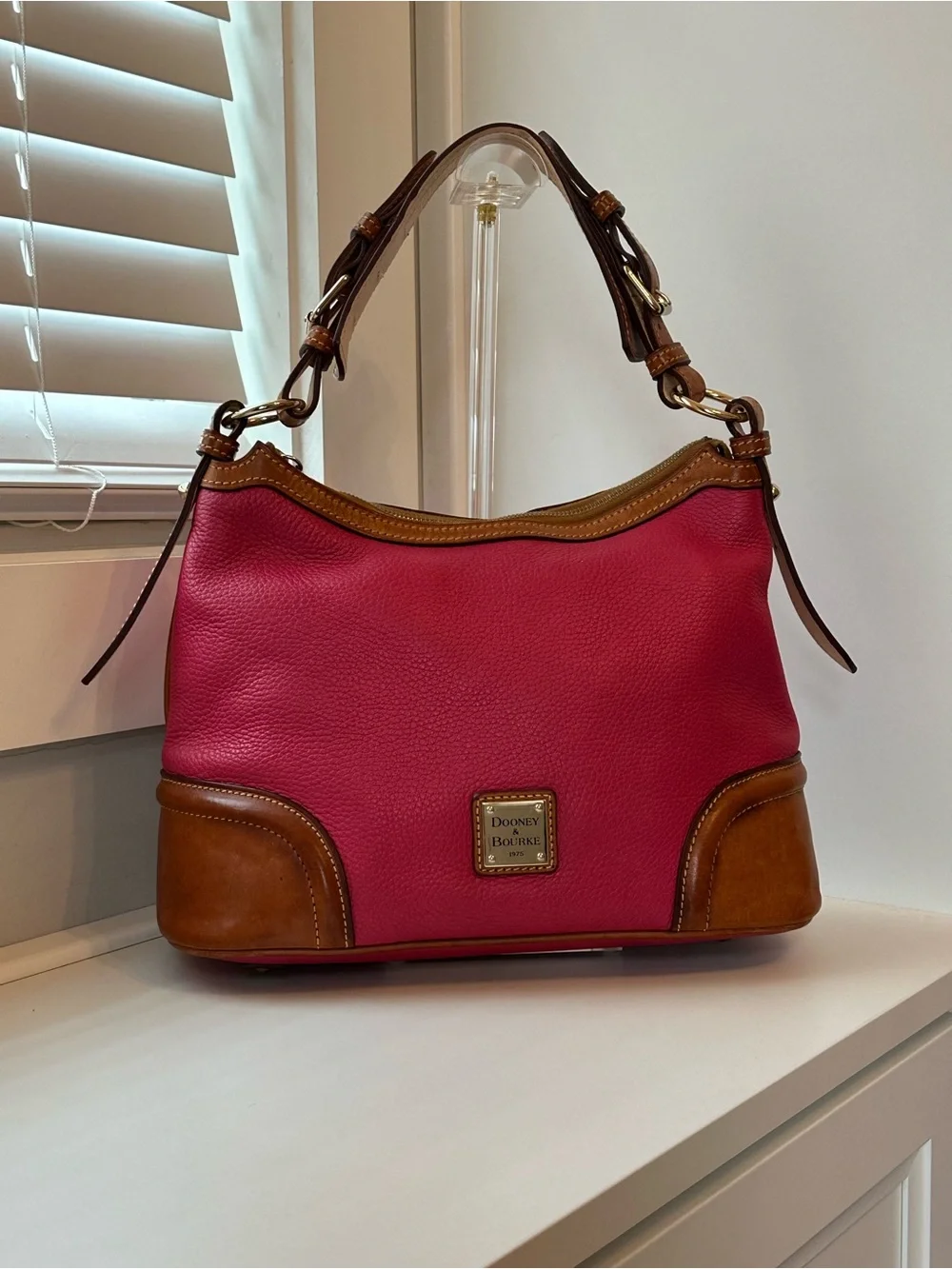 Dooney & Bourke Pink Pebble Grain Leather Hobo Bag. J2738732